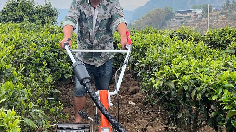 自走式喷杆喷雾机：价格背后的考量因素**